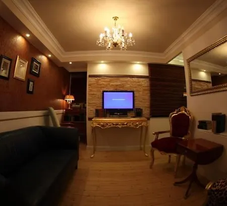 Golden Apartment